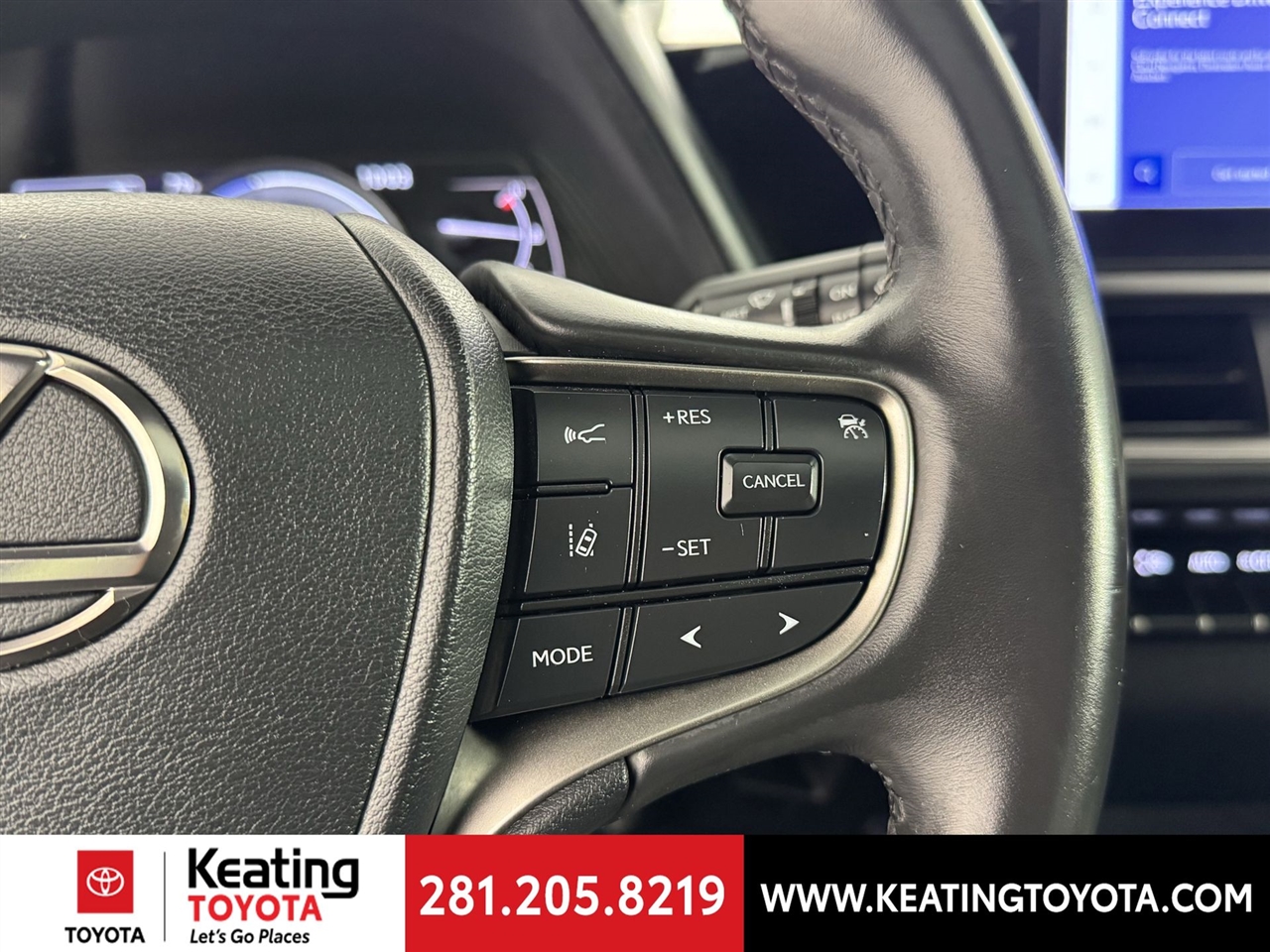 Lexus UX 250h F SPORT Design 2024