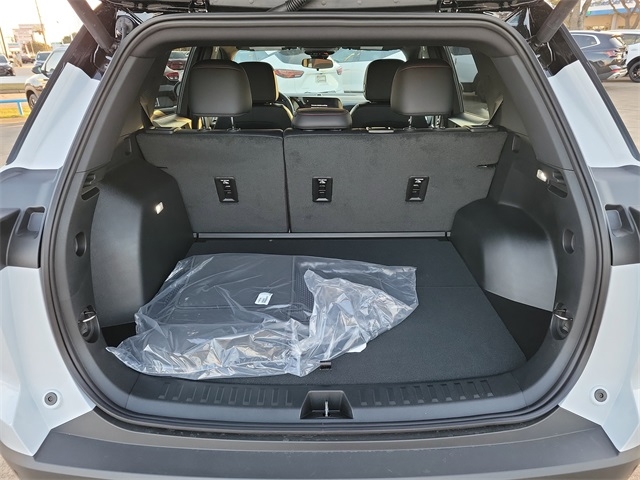 Chevrolet Equinox RS 2WD 2026