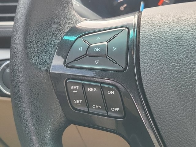 Ford Explorer Base FWD 2017