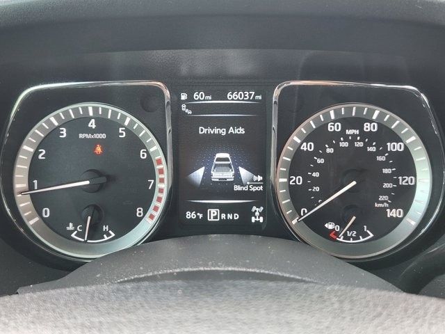 Nissan Titan SV Crew Cab 4WD 2018