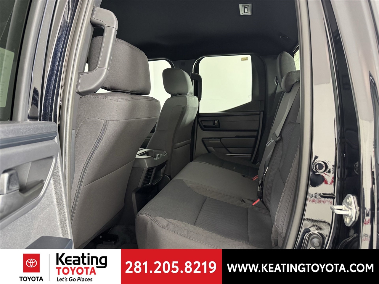 Toyota Tundra SR Double Cab 4WD 2026