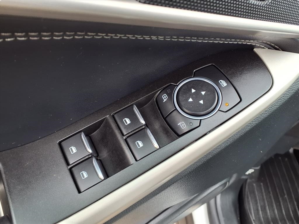 Ford Explorer XLT 2021