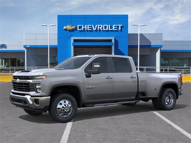 Chevrolet Silverado 3500HD LT Crew Cab 4WD 2025