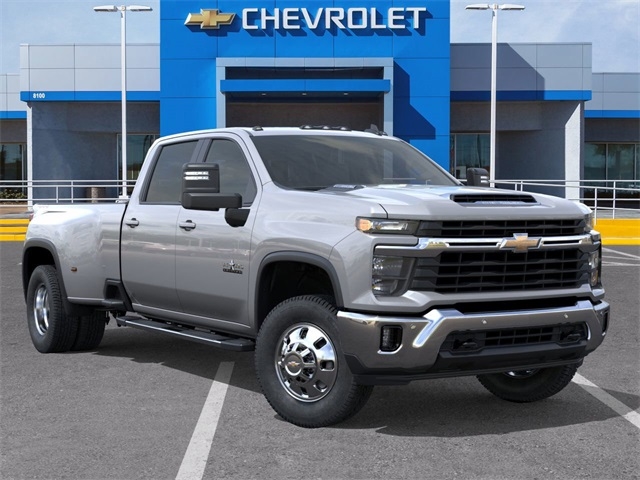 Chevrolet Silverado 3500HD LT Crew Cab 4WD 2025