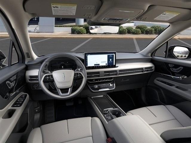 Lincoln Corsair Premiere 2026