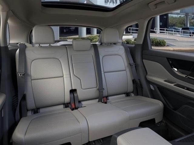 Lincoln Corsair Premiere 2026