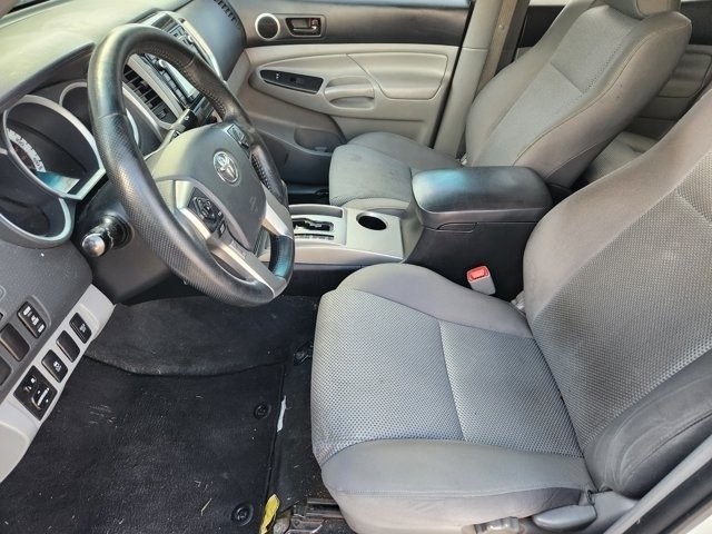 Toyota Tacoma Double Cab Long Bed V6 5AT 4WD 2015