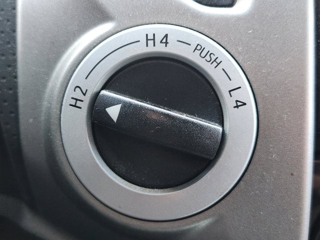 Toyota Tacoma Double Cab Long Bed V6 5AT 4WD 2015