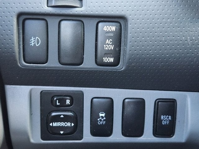 Toyota Tacoma Double Cab Long Bed V6 5AT 4WD 2015