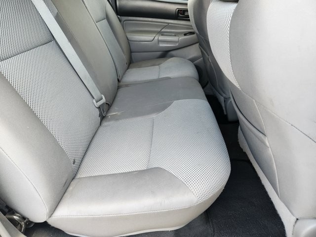 Toyota Tacoma Double Cab Long Bed V6 5AT 4WD 2015