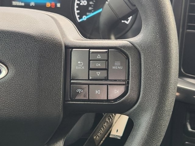 Ford F-150 XL SuperCrew 5.5-ft. Bed 2WD 2021