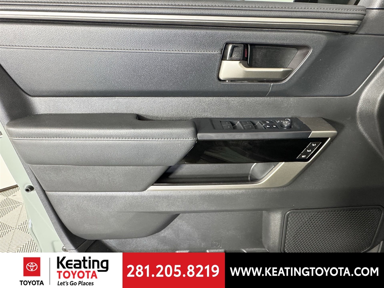 Toyota Tundra Limited CrewMax 4WD Hybrid 2024