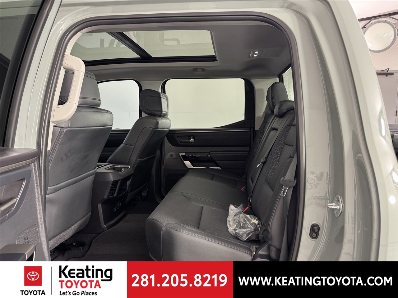 Toyota Tundra Limited CrewMax 4WD Hybrid 2024