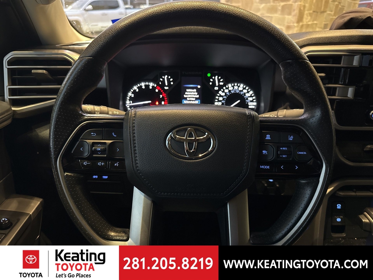 Toyota Tundra SR5 CrewMax 4WD 2023