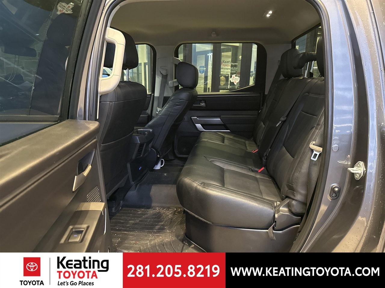 Toyota Tundra SR5 CrewMax 4WD 2023