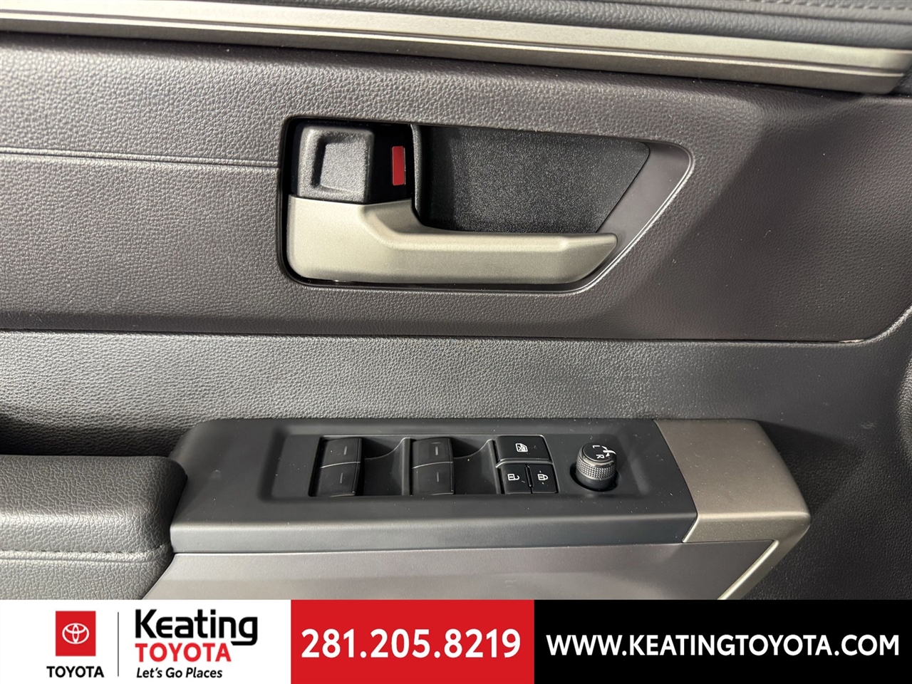 Toyota Tundra SR5 CrewMax 4WD 2022