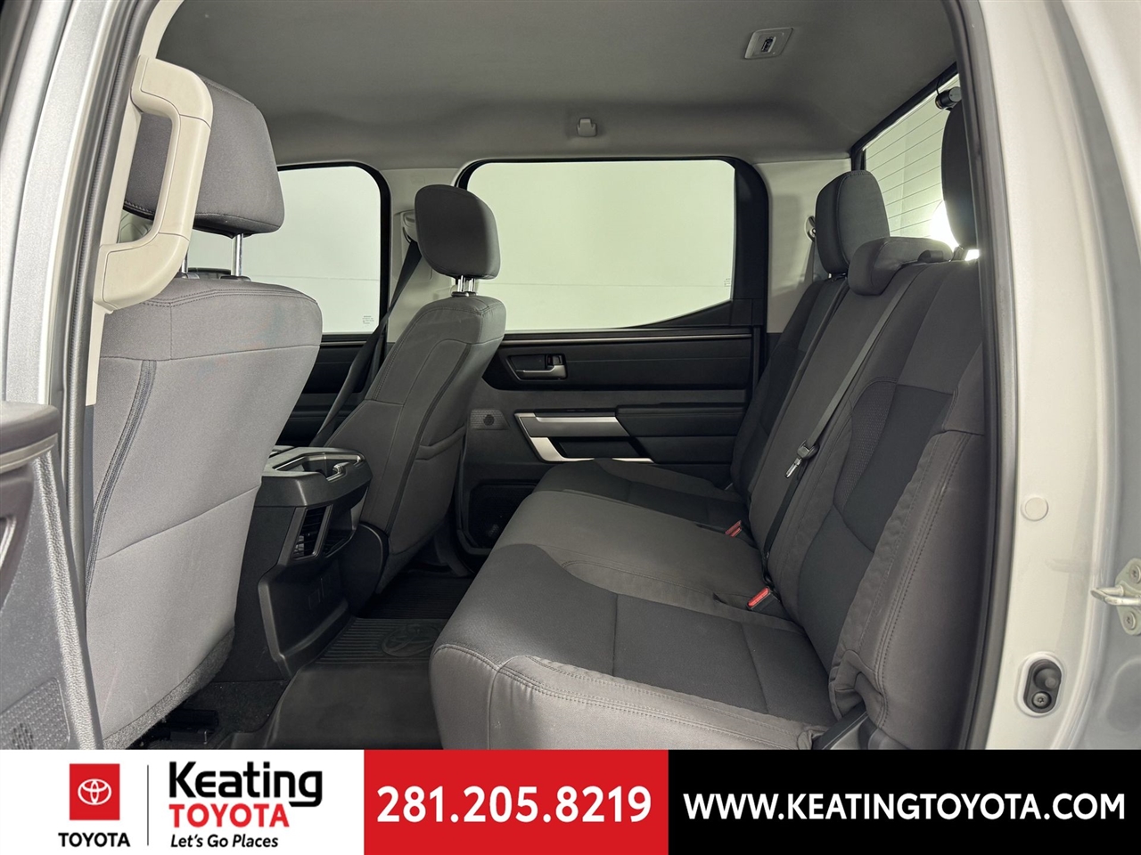 Toyota Tundra SR5 CrewMax 4WD 2022