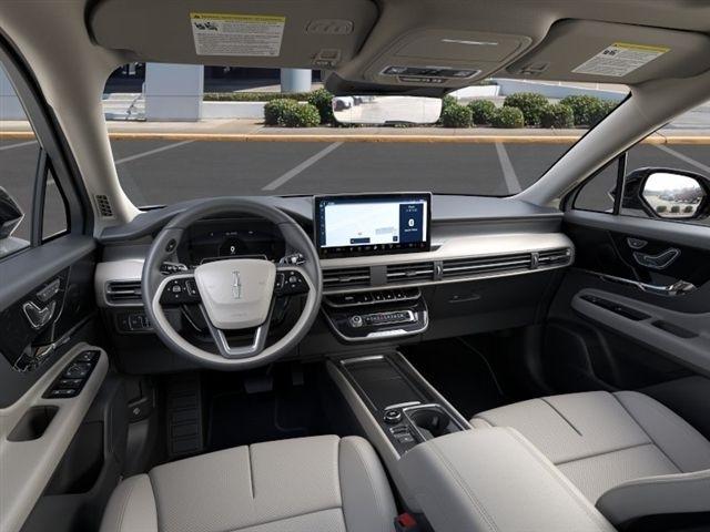 Lincoln Corsair Premiere 2026