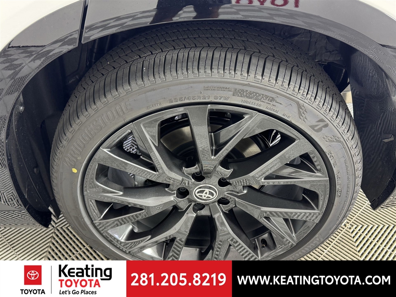 Toyota Crown Signia Limited 2025