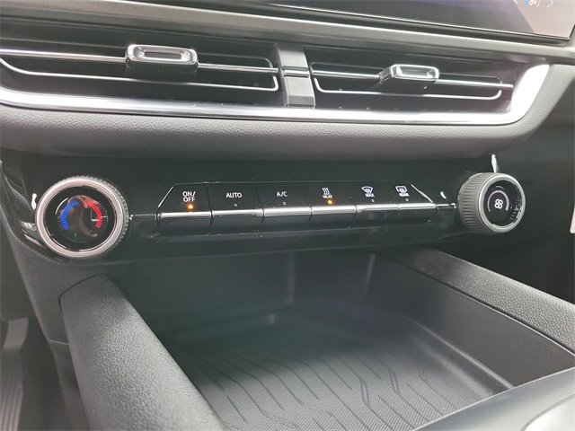 Chevrolet Equinox EV LT 1 PCY 2026