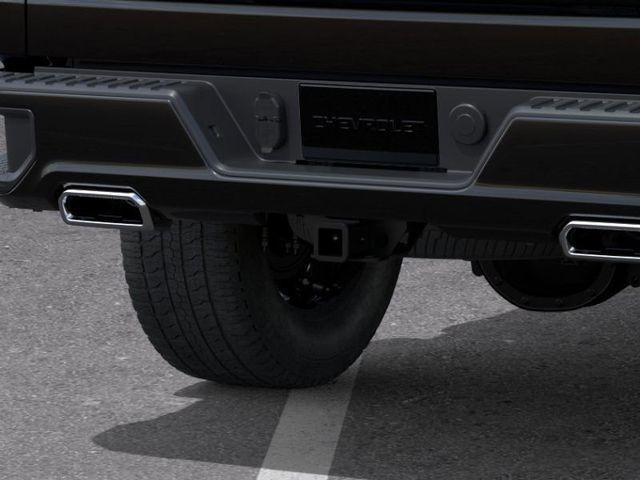 Chevrolet Silverado 1500 Trail Boss Custom Crew Cab 4WD 2026