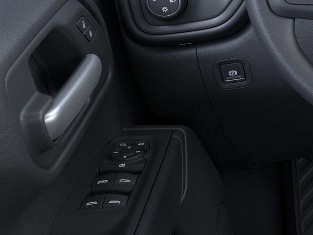 Chevrolet Silverado 1500 Trail Boss Custom Crew Cab 4WD 2026