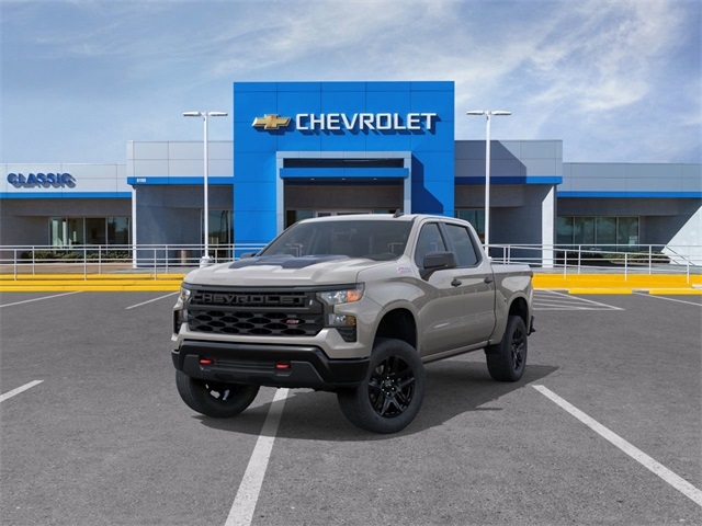 Chevrolet Silverado 1500 Trail Boss Custom Crew Cab 4WD 2026