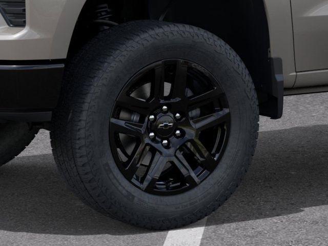 Chevrolet Silverado 1500 Trail Boss Custom Crew Cab 4WD 2026