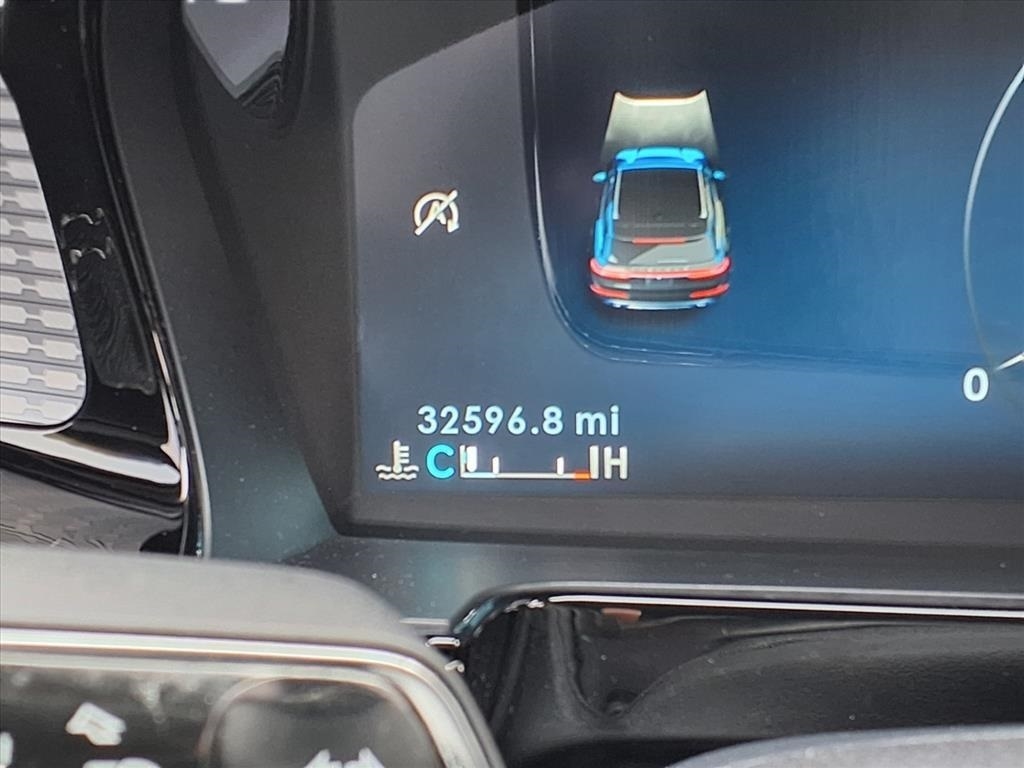 Lincoln Corsair Base 2023