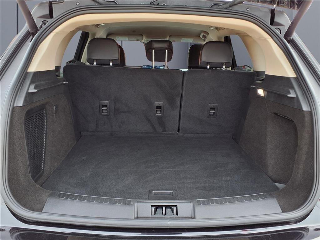 Lincoln Corsair Base 2023