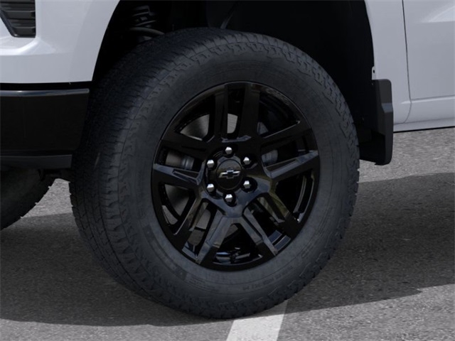 Chevrolet Silverado 1500 Trail Boss Custom Crew Cab 4WD 2026