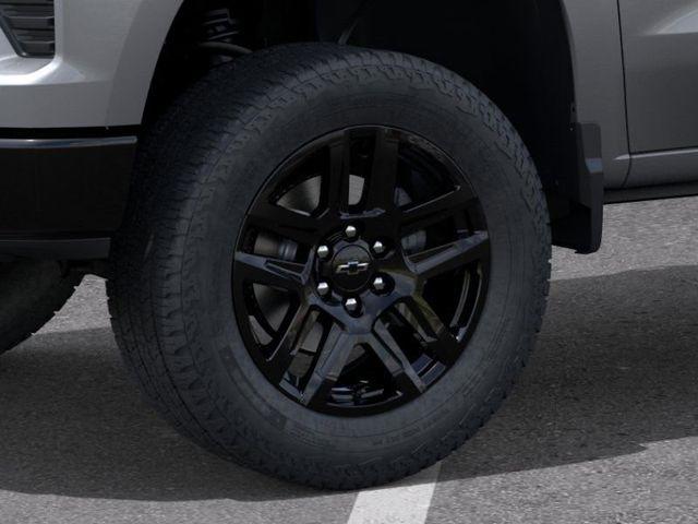 Chevrolet Silverado 1500 Trail Boss Custom Crew Cab 4WD 2026