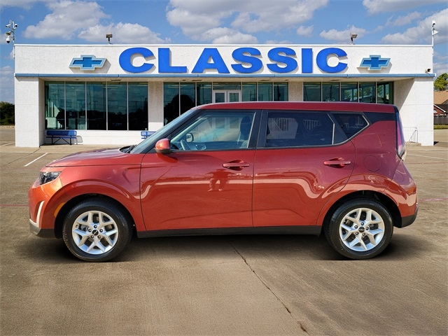 Kia Soul LX CVT 2024