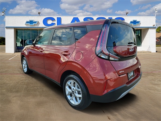 Kia Soul LX CVT 2024