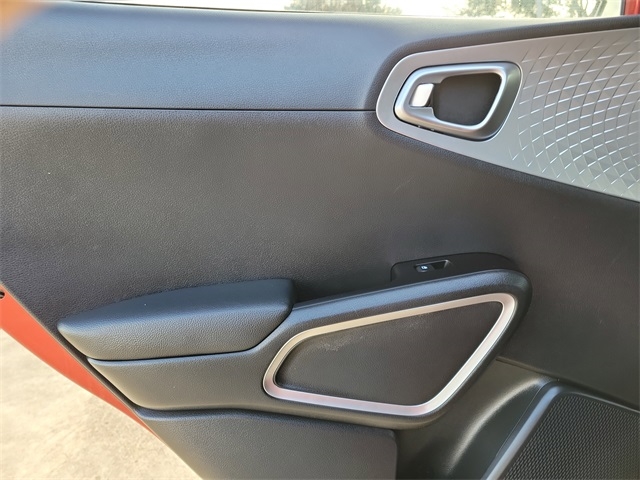 Kia Soul LX CVT 2024