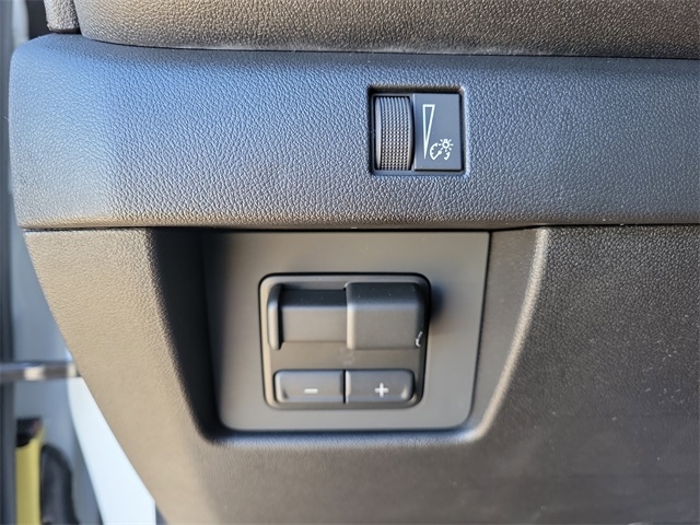 Chevrolet Colorado Work Truck Crew Cab 4WD 2026