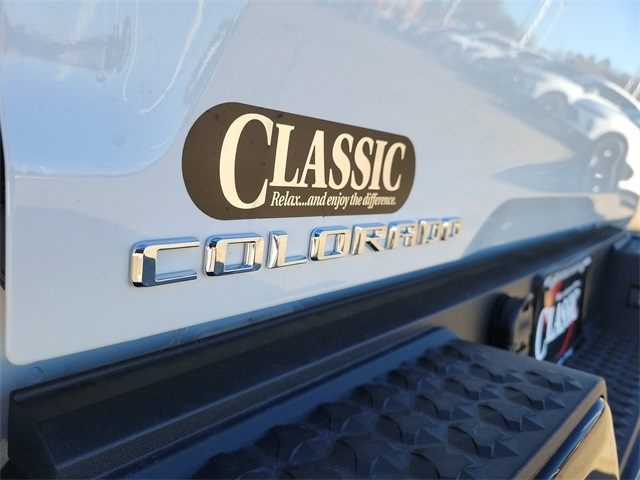 Chevrolet Colorado Work Truck Crew Cab 4WD 2026