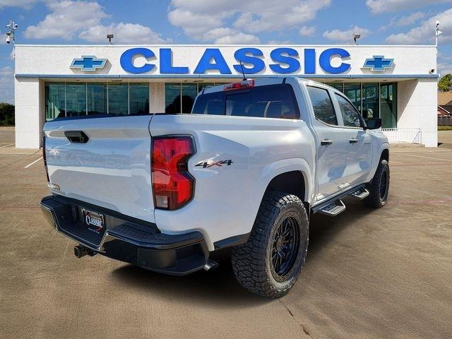 Chevrolet Colorado Work Truck Crew Cab 4WD 2026