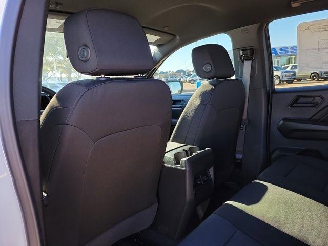 Chevrolet Colorado Work Truck Crew Cab 4WD 2026