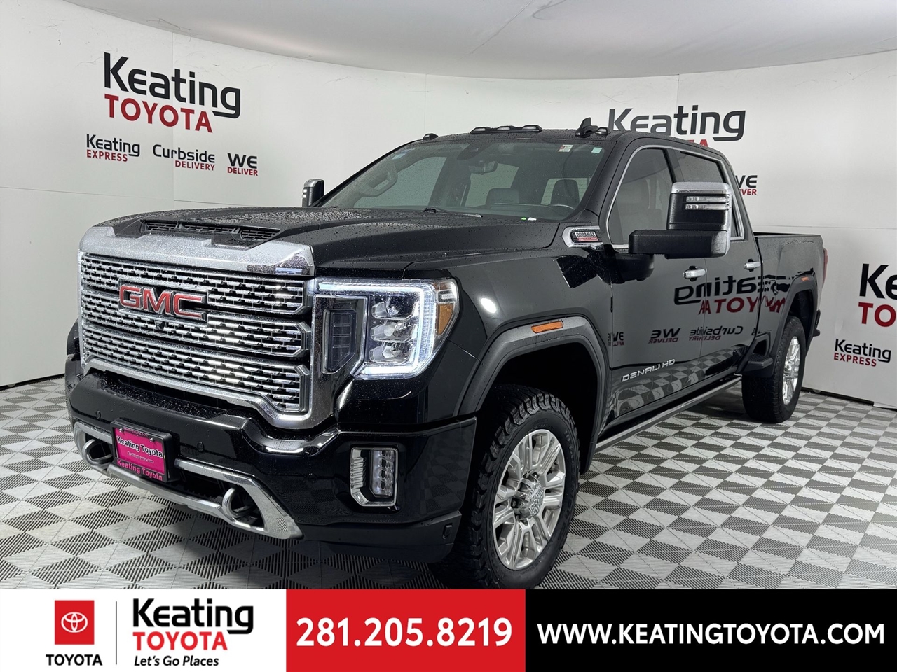 GMC Sierra 2500HD Denali Crew Cab 4WD SB 2023