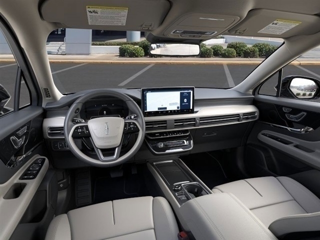 Lincoln Corsair Premiere 2026