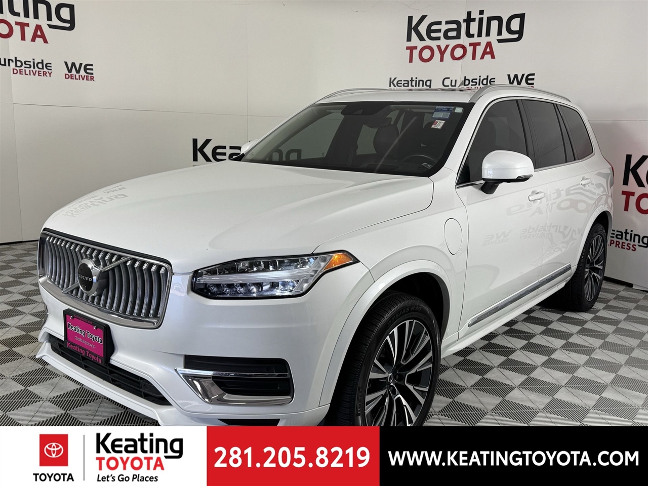 Volvo XC90 T8 Inscription Expression AWD w/6 Passenger 2022