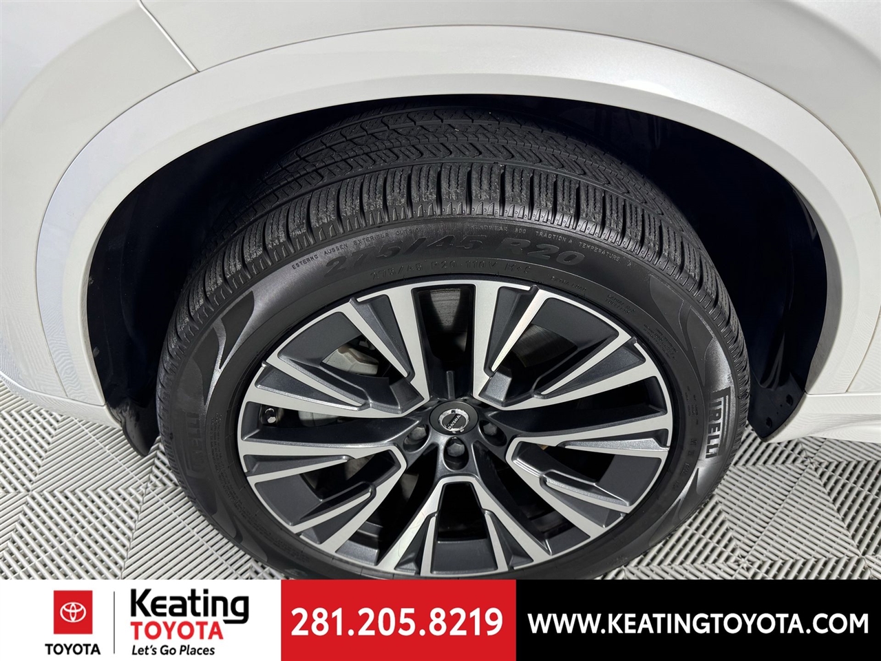 Volvo XC90 T8 Inscription Expression AWD w/6 Passenger 2022