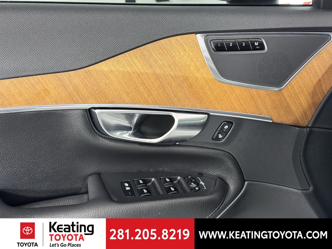 Volvo XC90 T8 Inscription Expression AWD w/6 Passenger 2022