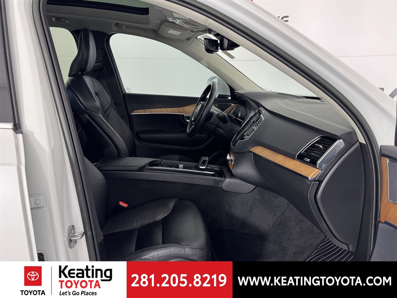 Volvo XC90 T8 Inscription Expression AWD w/6 Passenger 2022