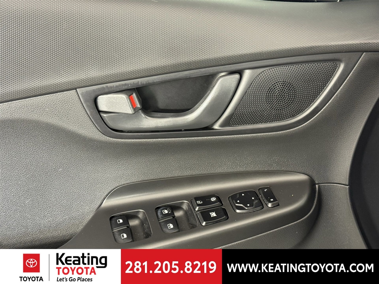 Hyundai Kona SEL w/Contrast Roof 2021