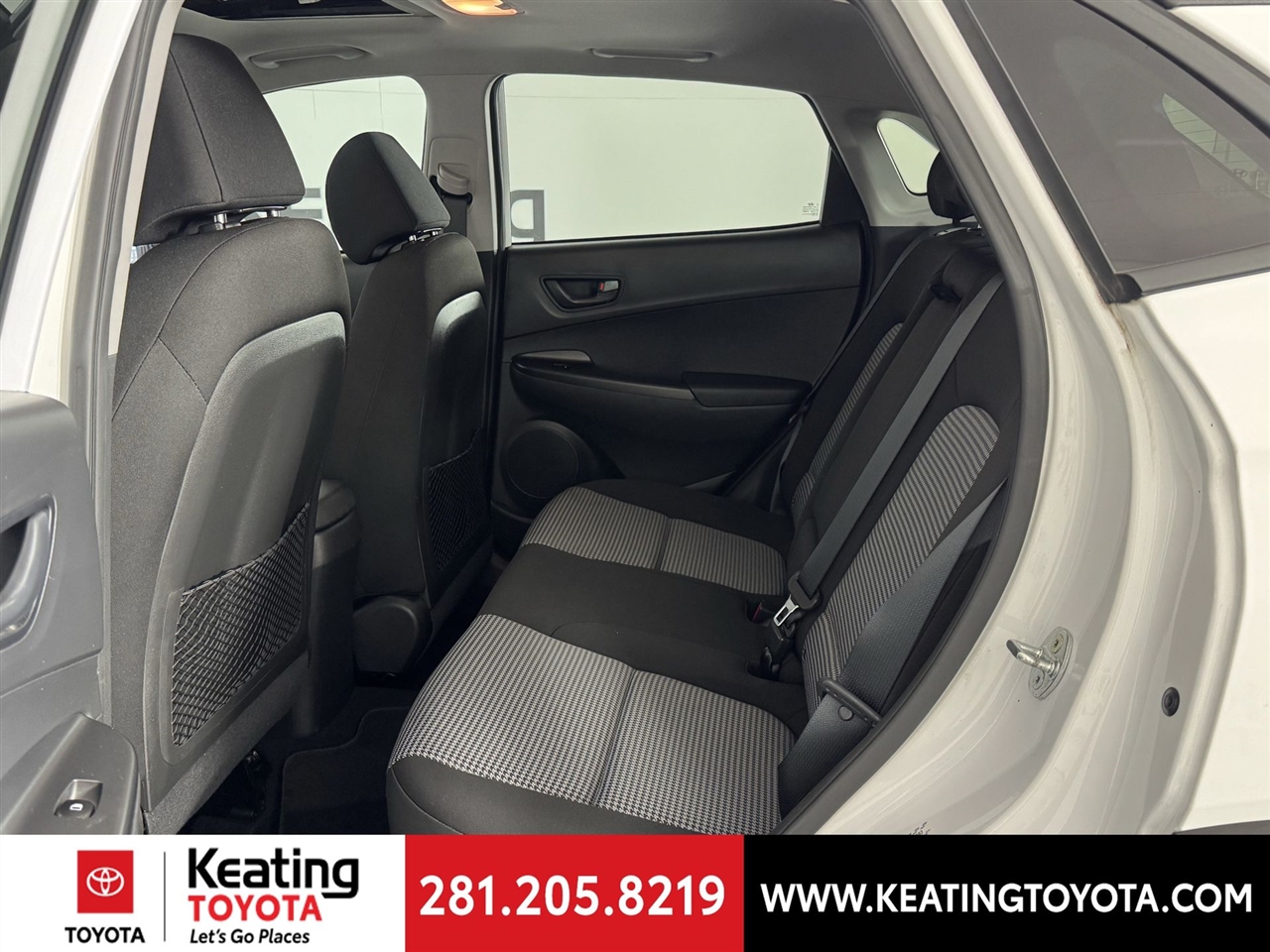 Hyundai Kona SEL w/Contrast Roof 2021