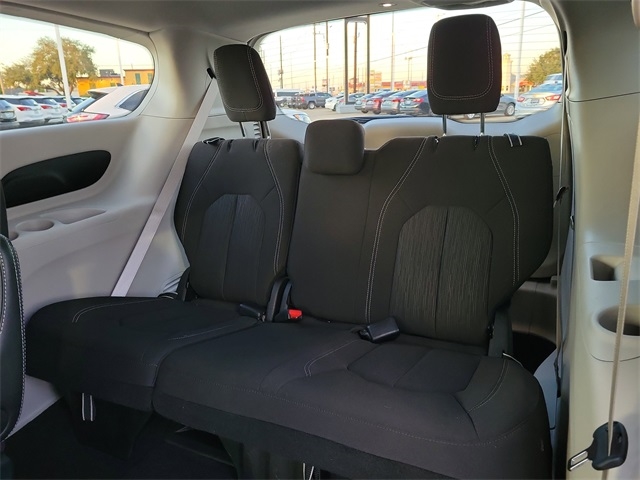 Chrysler Voyager LX 2024