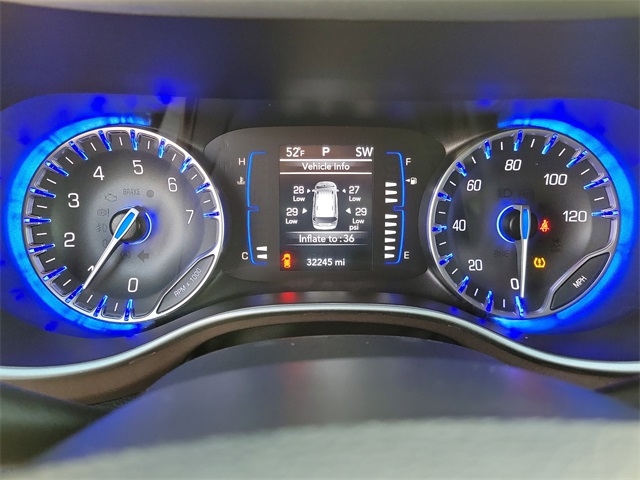 Chrysler Voyager LX 2024