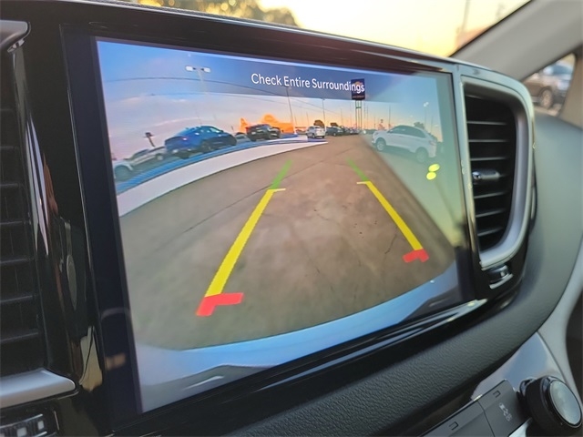 Chrysler Voyager LX 2024